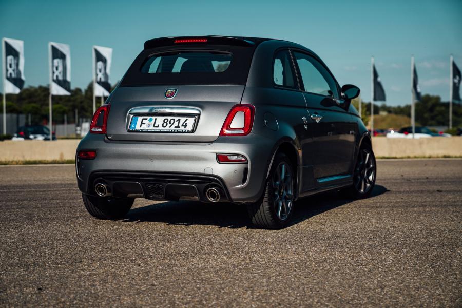  Abarth 595C (312) 2016 года  (WW) (фото 11 из 26)